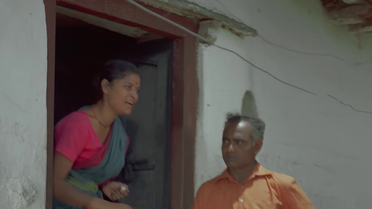 Ankur - The Seedling (1974) WEBRip Hindi 720p x264 AVC AAC 2.0.mkv.0003